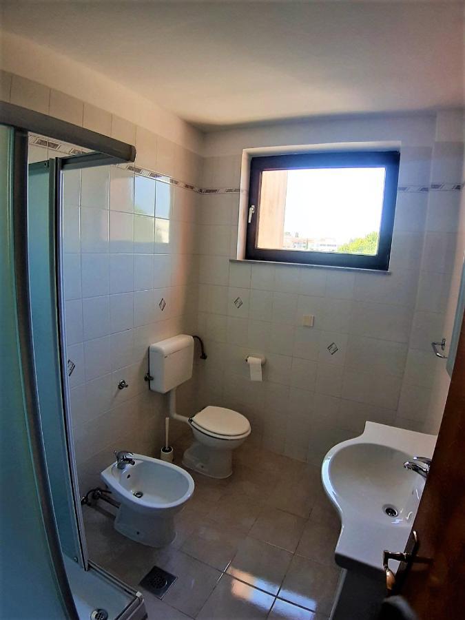 Apt Mirella Apartment Ровінь Екстер'єр фото